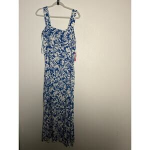 VINCE CAMUTO Maxi Blue and White Floral Maxi Fit and Flare Dress Size Medium